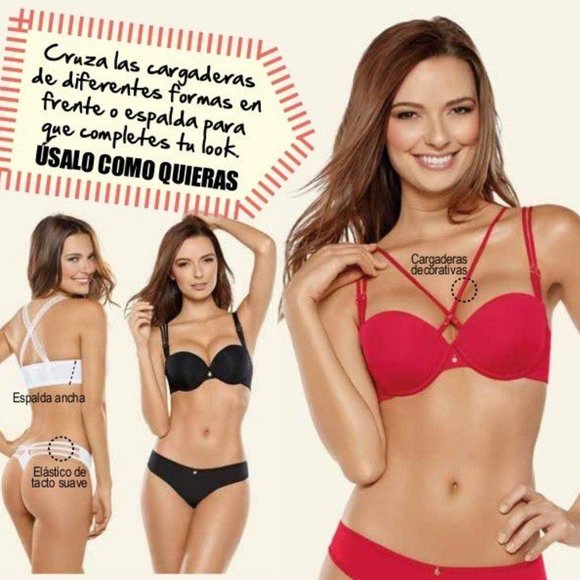 Red Bra Set w. Rearrangeable Front Straps - Picture 1 of 6